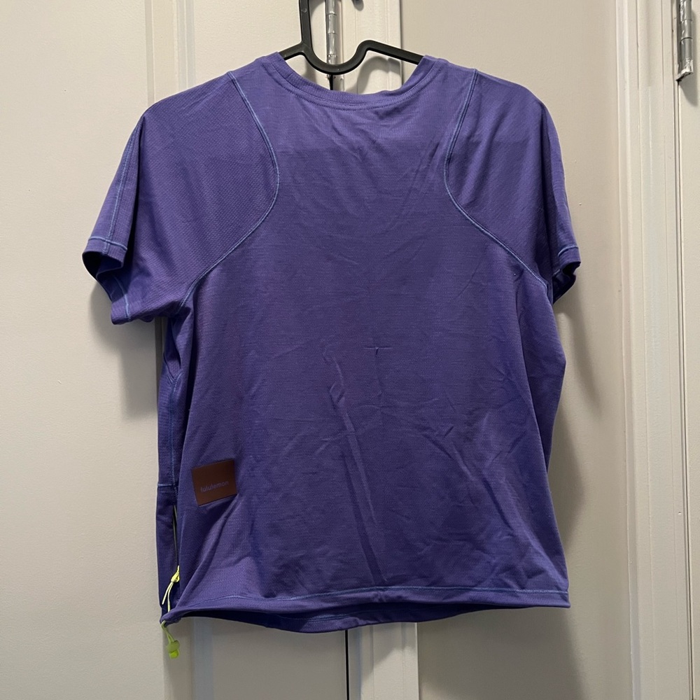 Lululemon tighten top